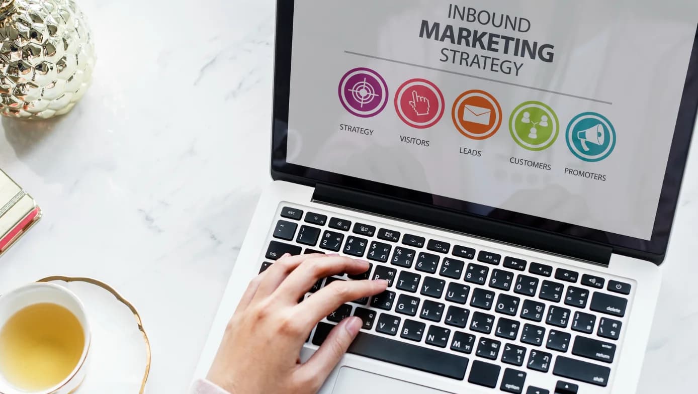 BSc (Hons) Marketing and Social Media with Foundation Year