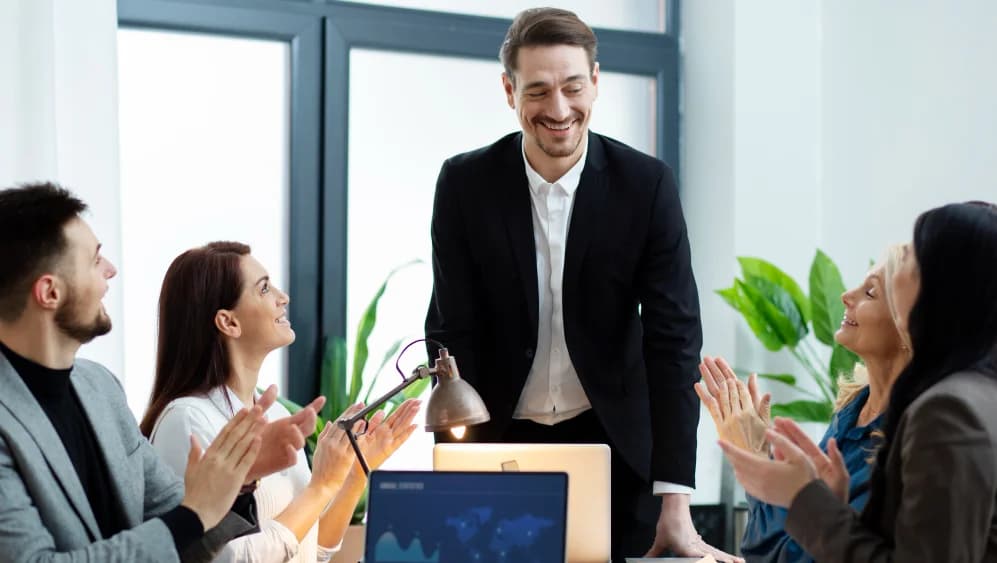 BA (Hons) Business Management and Entrepreneurship with Foundation